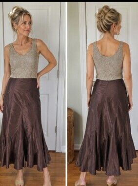 Areli Collection 100% Silk Chocolate Brown Flared Trumpet Skirt   USA  Sz S